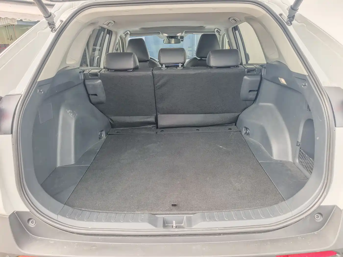 Toyota RAV4 Rongfang 2024 2.0L CVT FWD Style Edition фото 24