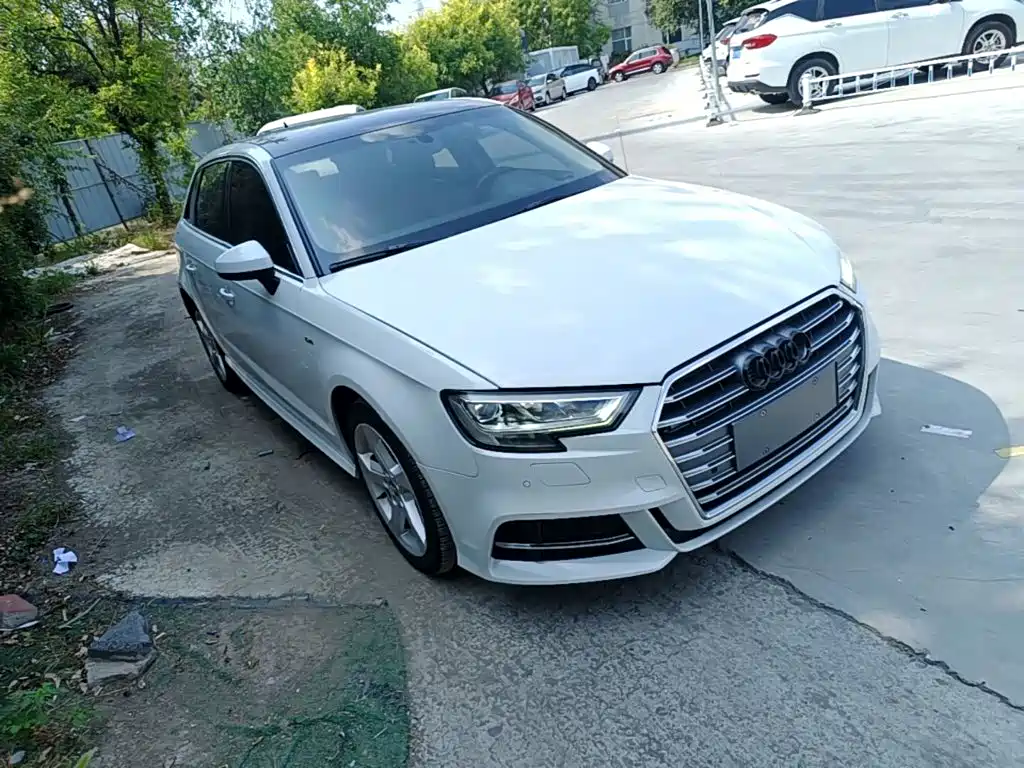 Фото 4 - Audi A3
