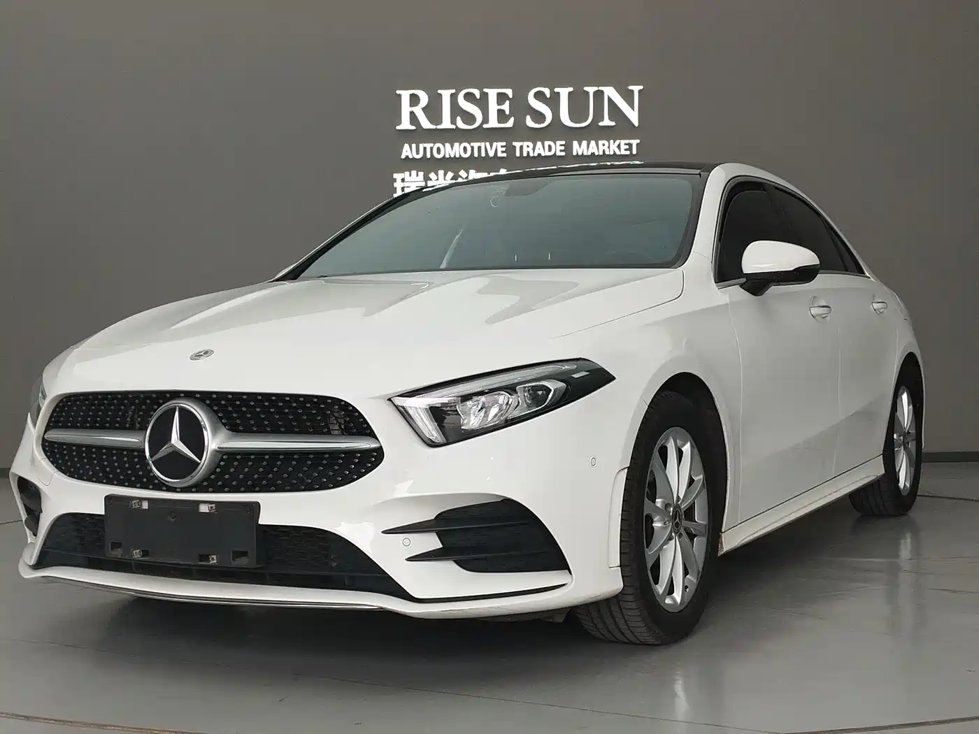 Mercedes-Benz A-Class 2021 A 200 L Sport Sedan Fashion Edition