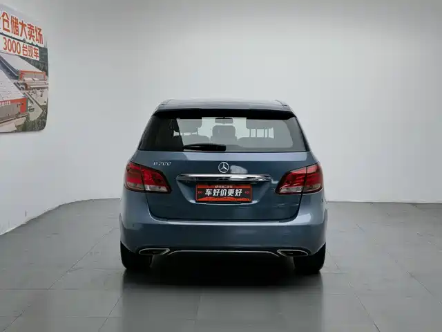 Mercedes-Benz B-Class 2015 B 200 Dynamic — фото 4