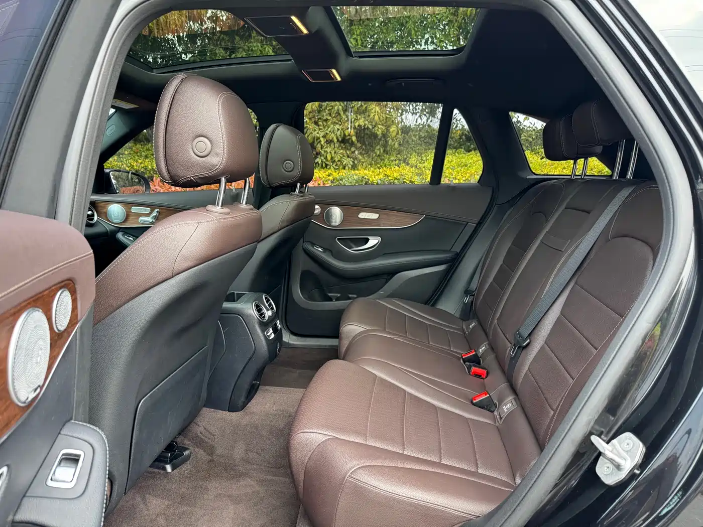 Mercedes-Benz GLC 2021 GLC 300 L 4MATIC Sporty фото 16