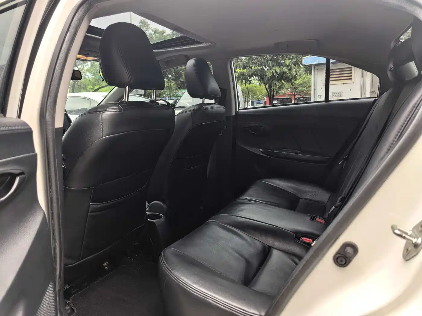 Toyota Vios 2017 1.5L CVT Smart фото 9