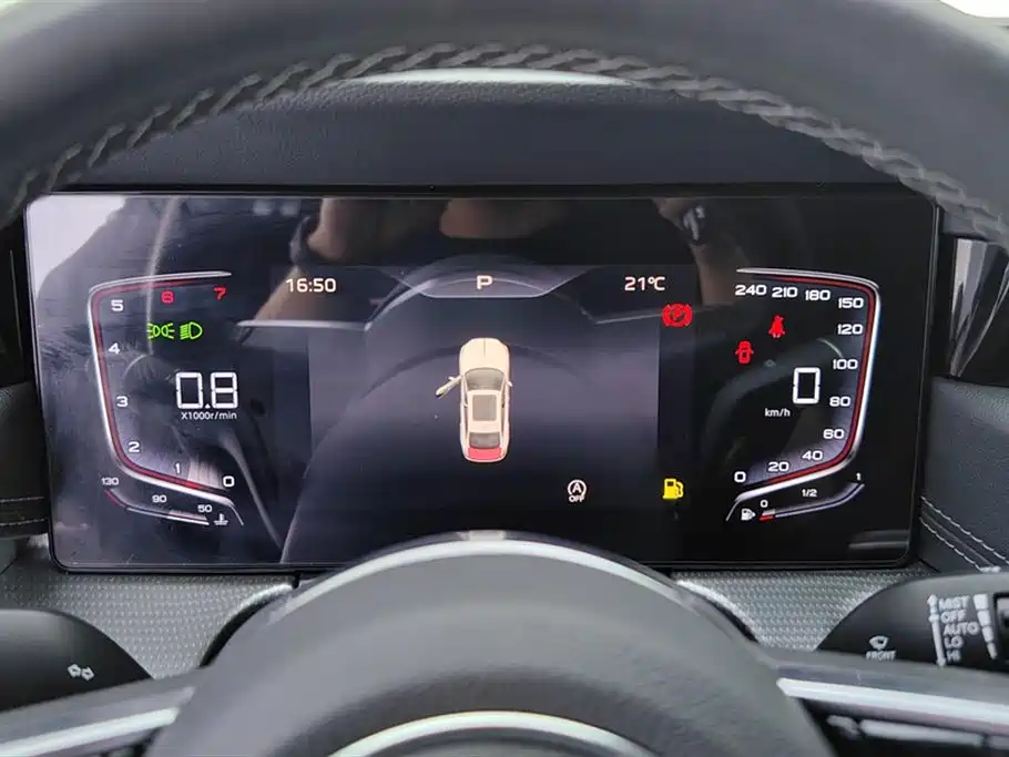 Hongqi H5 2024 1.5T DCT Smart Connect Flag Rhythm Edition фото 14