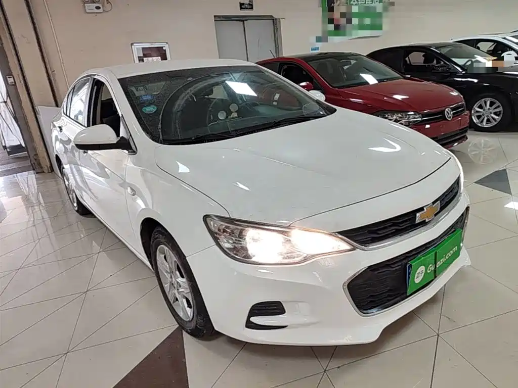 Chevrolet Cavalier 2016 1.5L Manual Enjoyment Edition фото 4