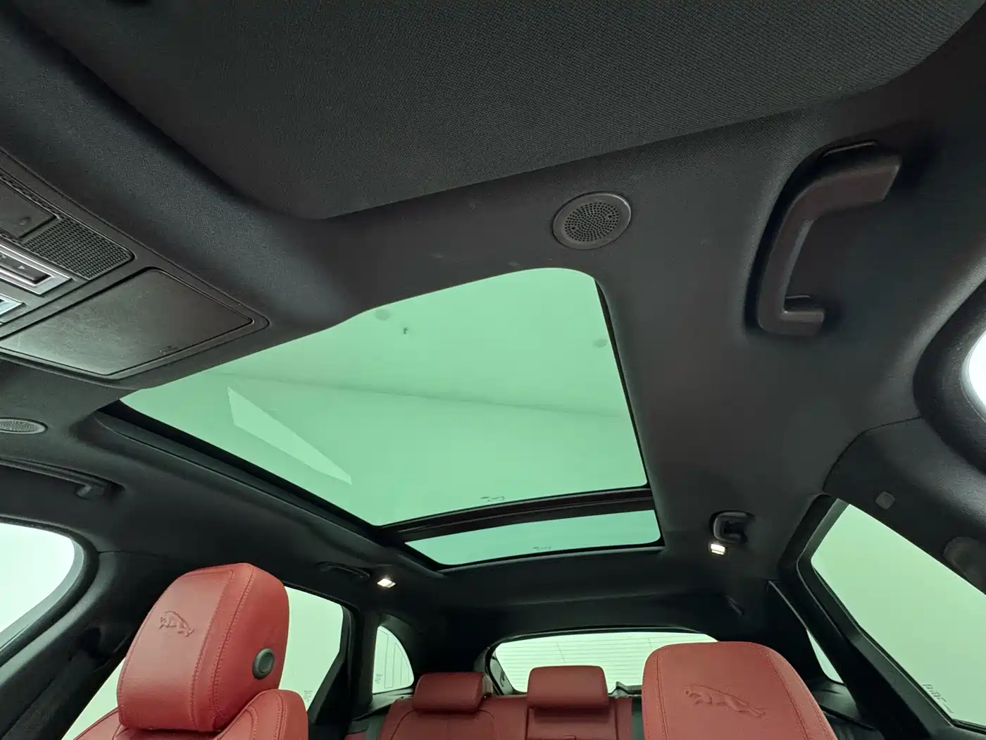 Jaguar F-PACE 2022 2022 Model P340 R-Dynamic SE