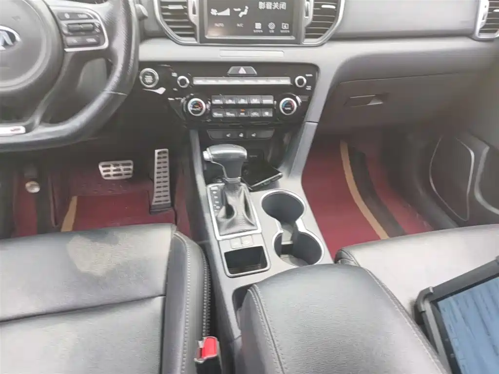 KIA KX5