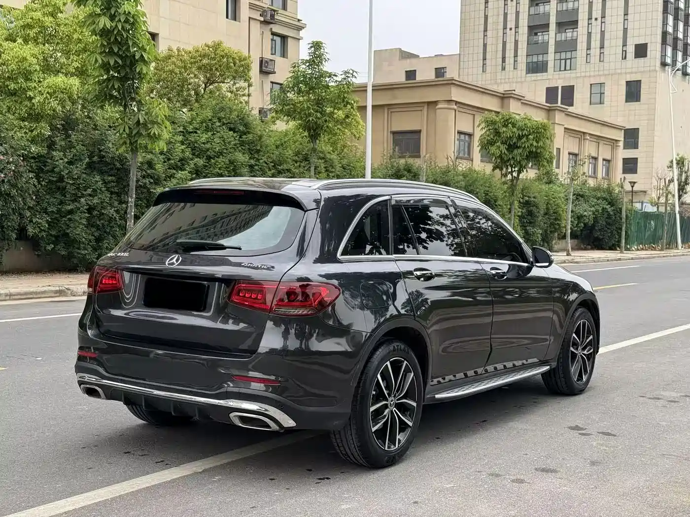 Фото 4 - Mercedes-Benz GLC