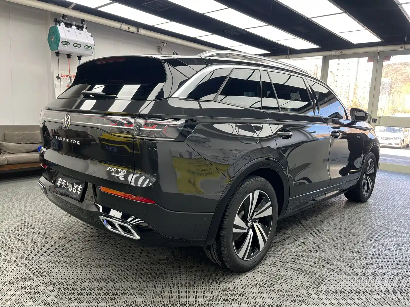 Volkswagen Talagon 2024 380TSI 4WD R-Line Cruise Shared Edition фото 11