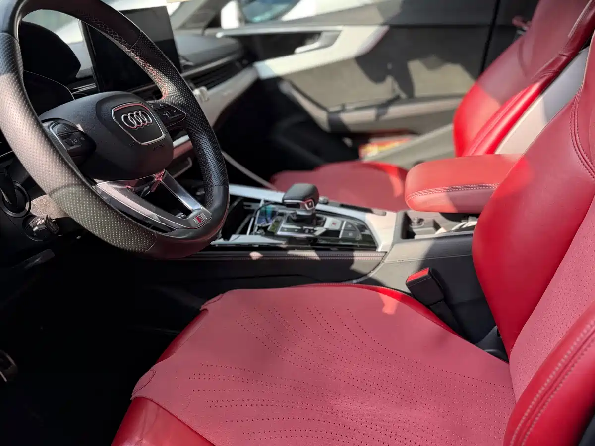 Photo 6 - Audi S5