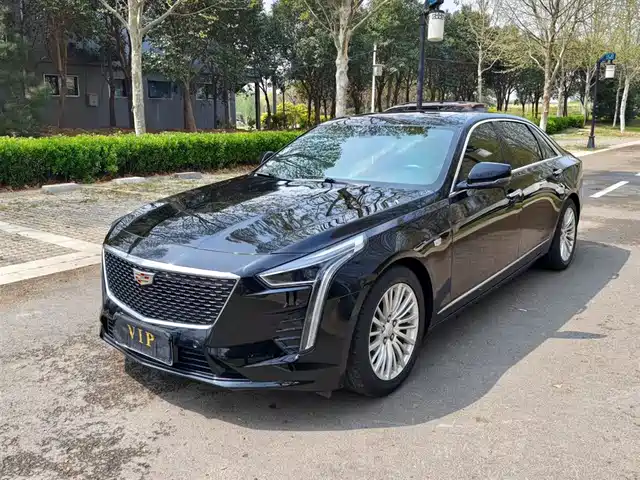 CADILLAC CT6