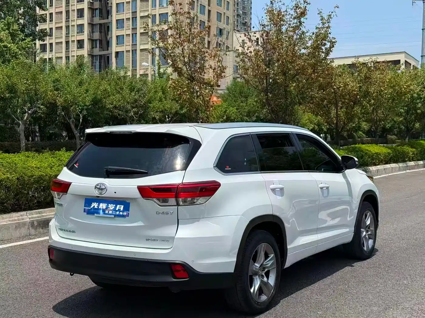 Toyota Highlander 2018 2.0T 4WD Premium 7-seater China VI фото 21