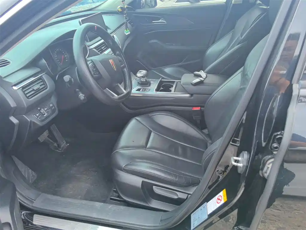 Hongqi H5 2020 1.5T DCT Qiyue Edition фото 15