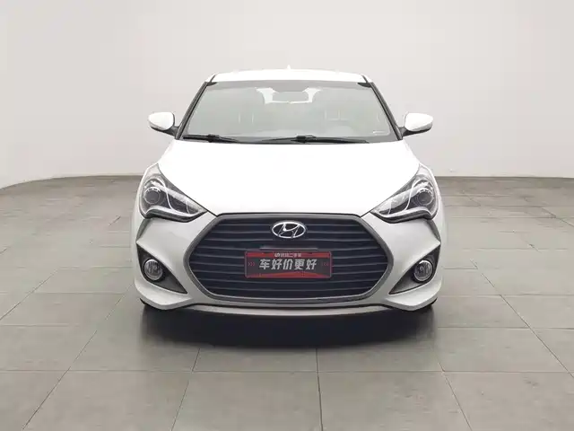 Hyundai Veloster 2015 1.6T Automatic Premium Edition — фото 3
