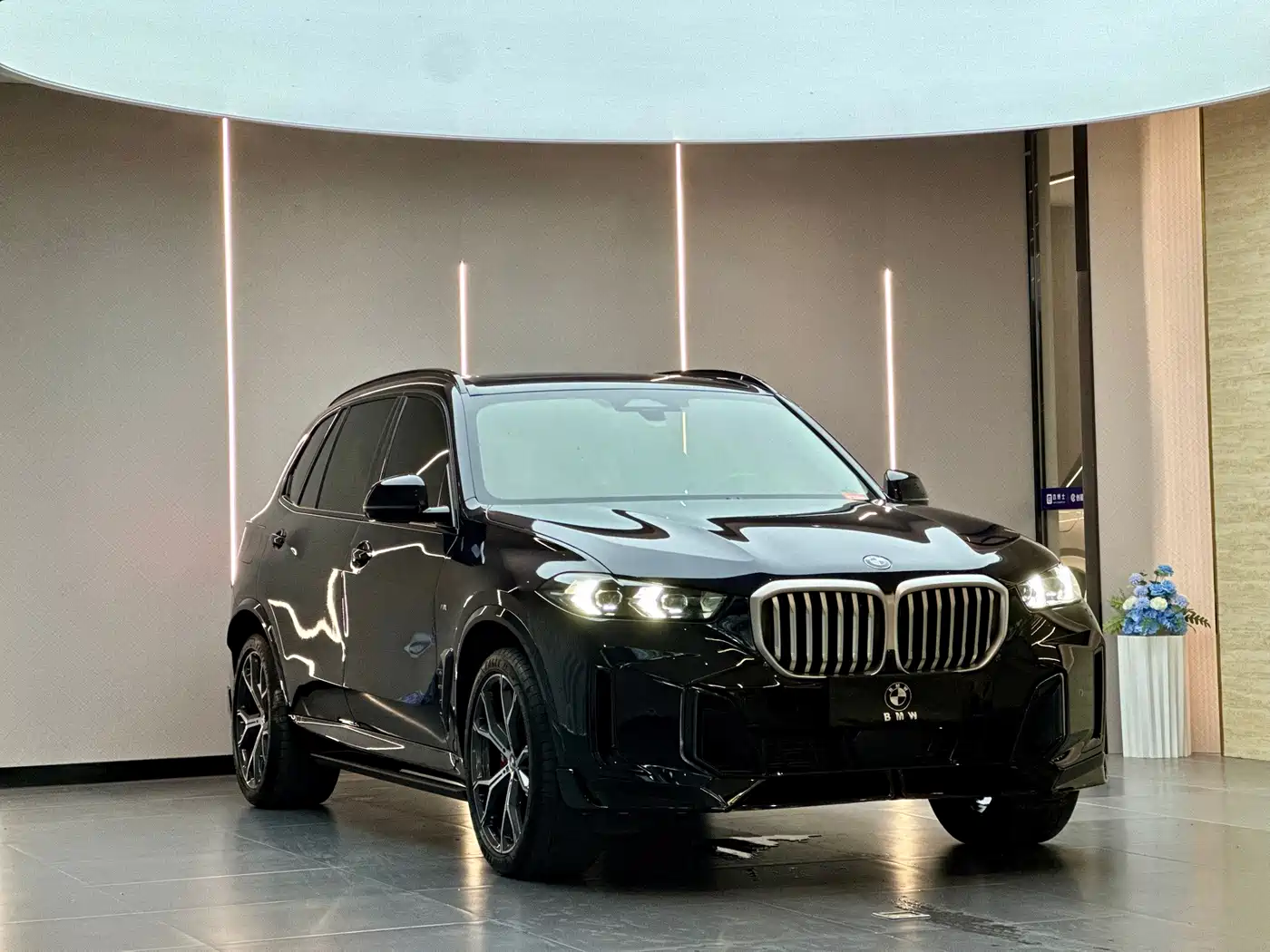 BMW X5 2026 2026 xDrive 30Li Luxury M Sport Night Edition Package