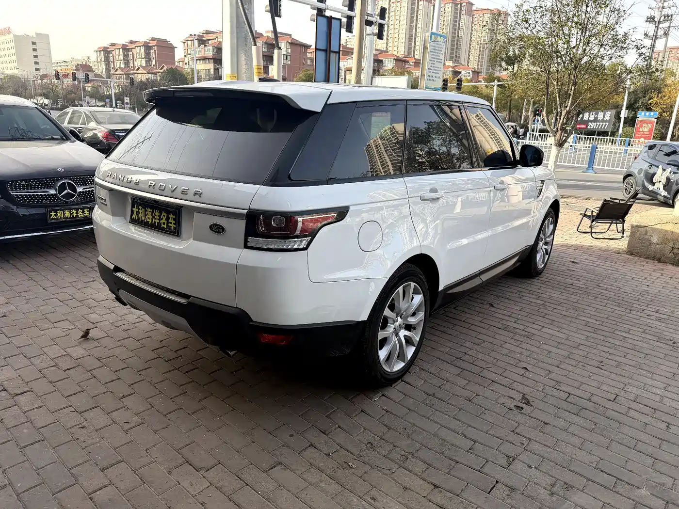 Land Rover Range Rover Sport 2015 3.0 SDV6 HSE фото 4