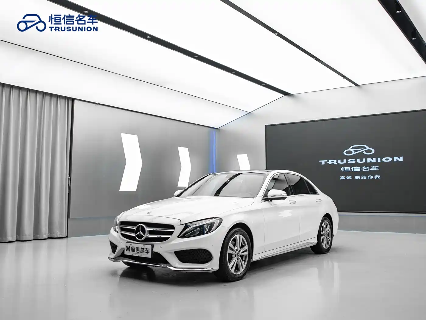 Mercedes-Benz C-Class 2017 Facelift C 200 L Sport Edition фото 3