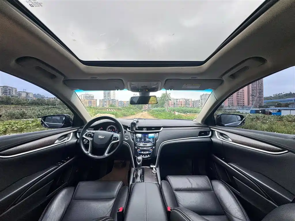 Cadillac XTS 2018 28T Elite фото 10