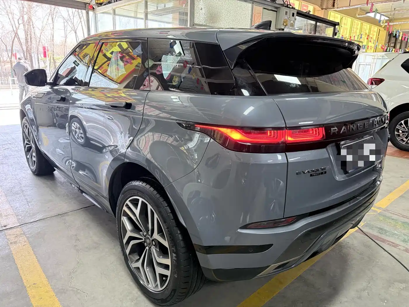 LAND ROVER RANGE ROVER AURORA