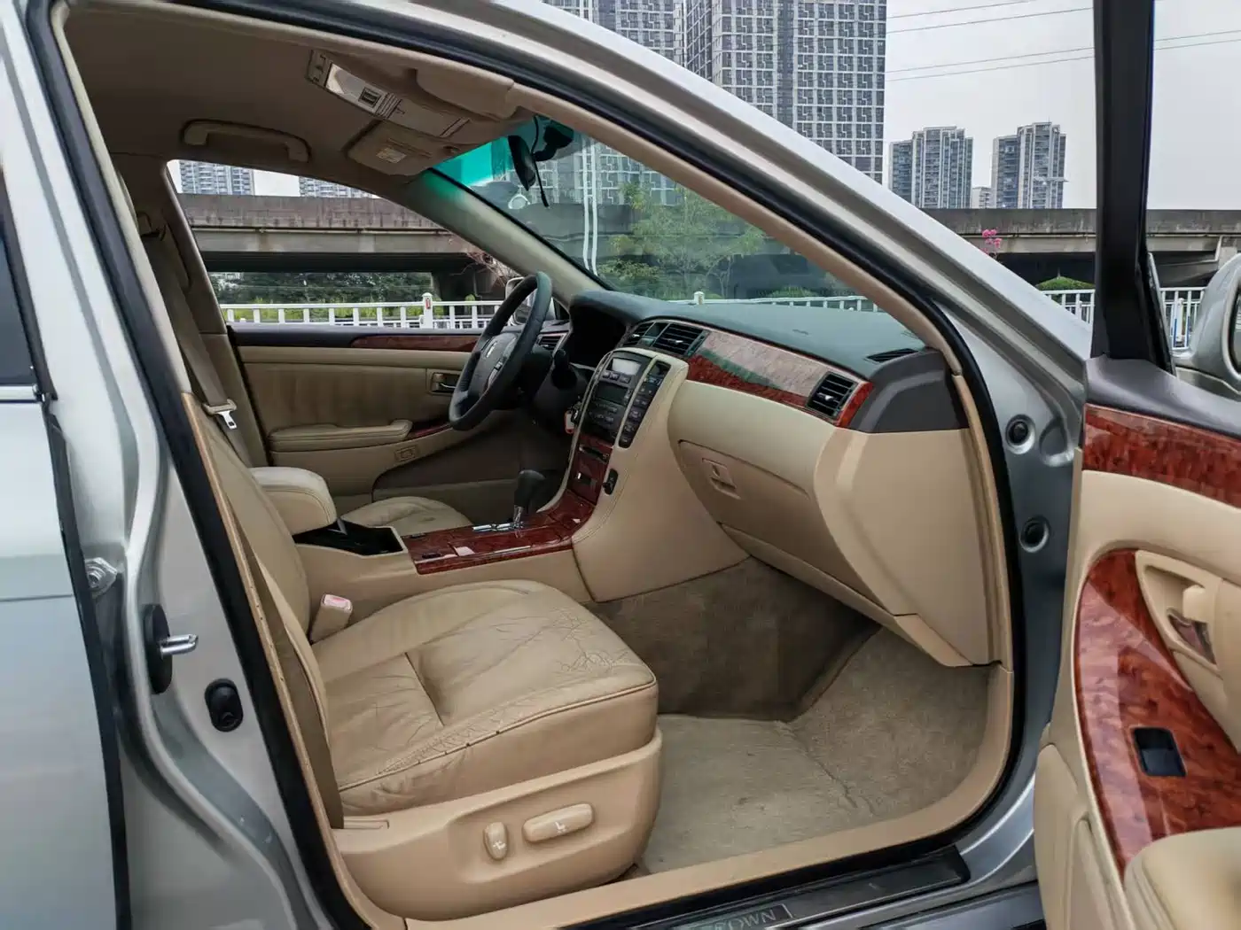 Toyota Crown 2006 2.5L Royal Leather Edition фото 9