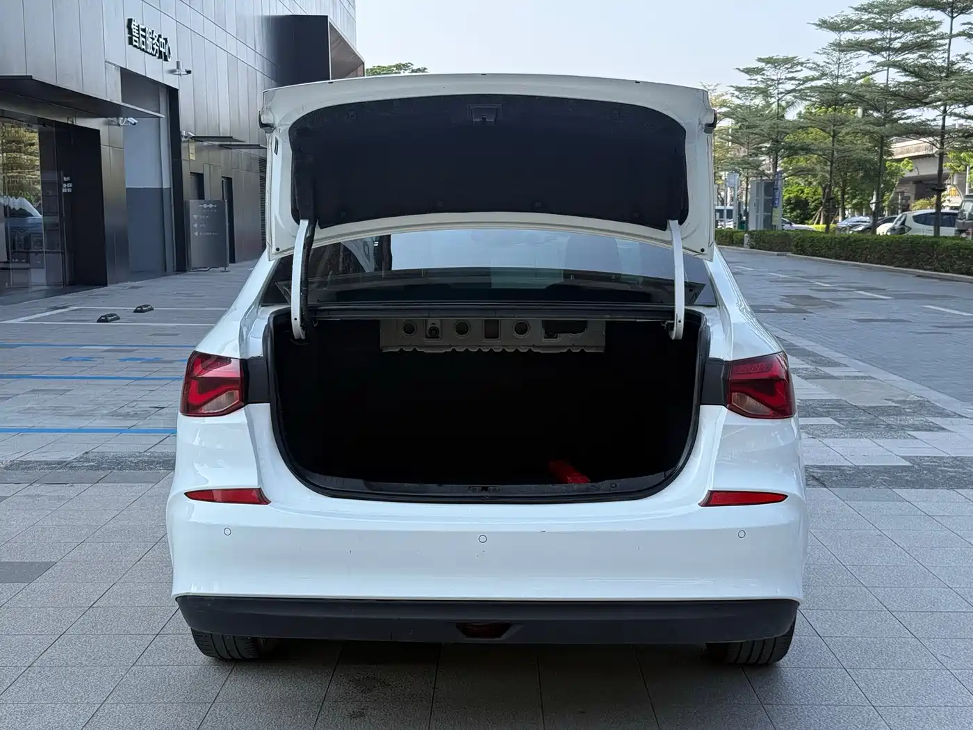 Chevrolet Monza 2020 320 Auto Comfort Edition фото 15