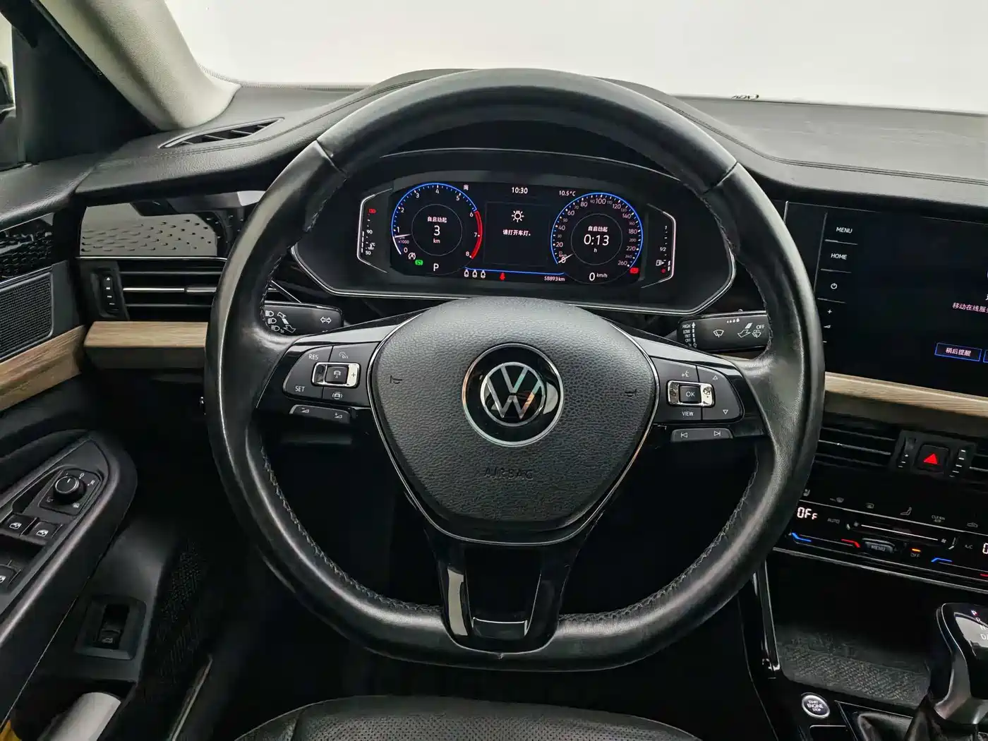 Volkswagen Passat 2020 Facelift 330TSI Luxury China VI фото 14