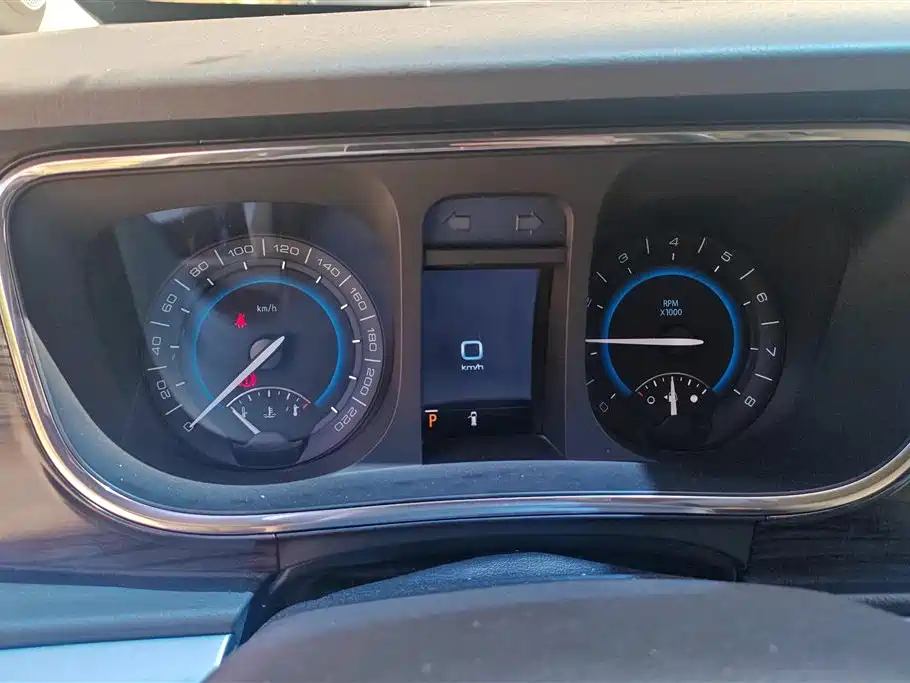 Buick GL8 2011 3.0L XT Luxury Business Flagship фото 14