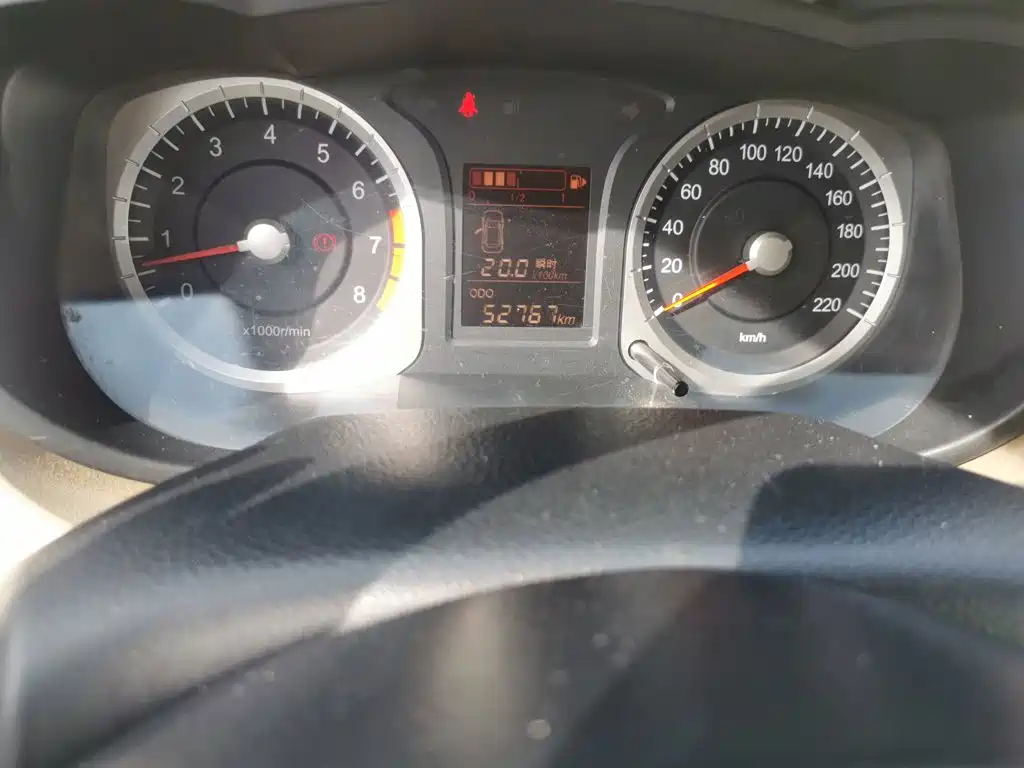 Venucia R50 2015 2013 1.6L Manual Fashion