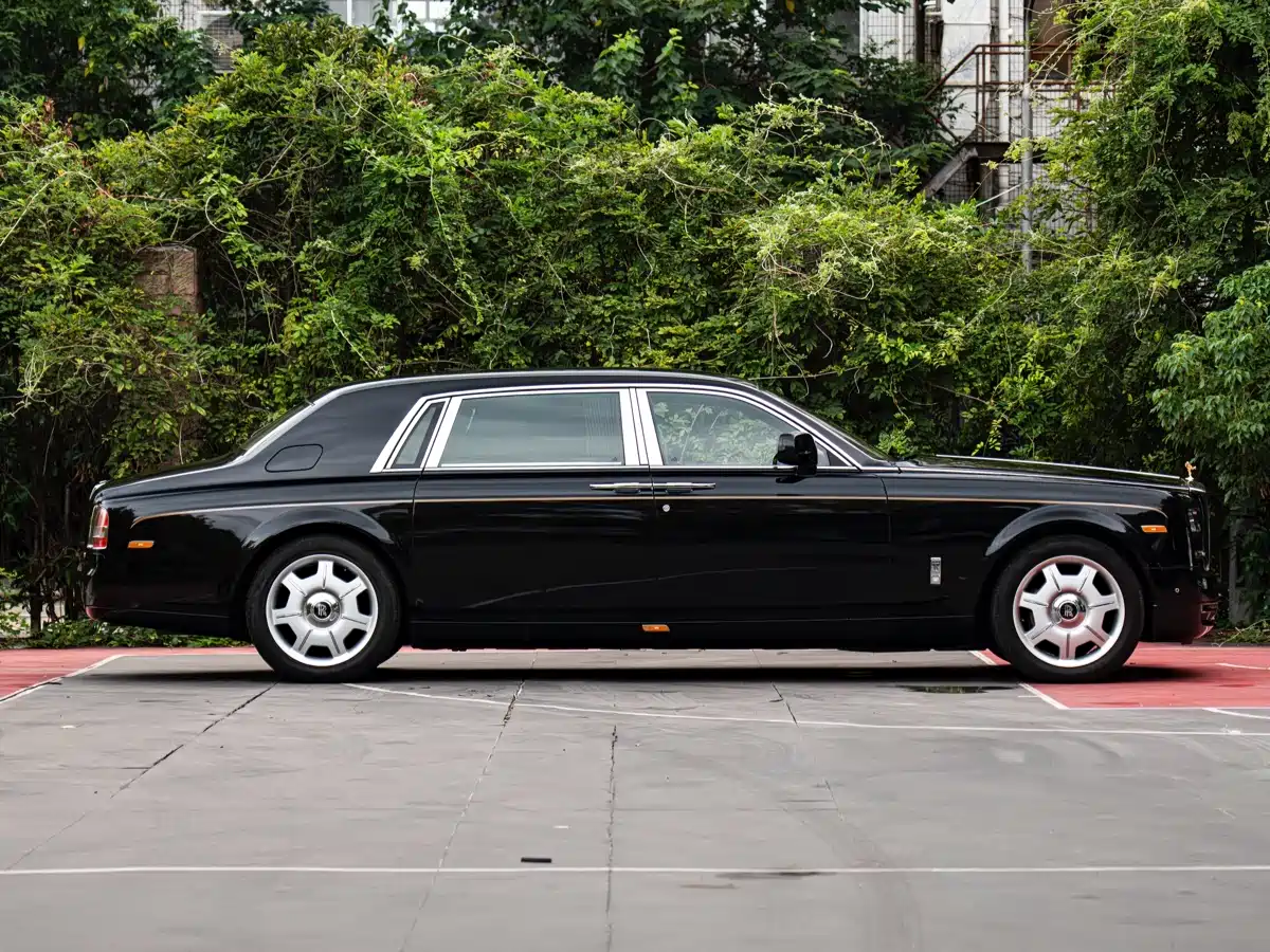 Rolls-Royce Phantom 2016 2013 6.7L Extended Wheelbase (EWB)