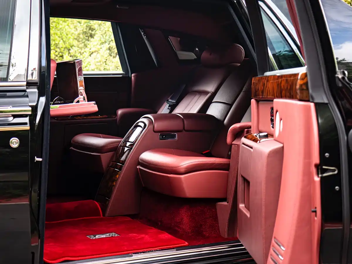 Фото 11 - Rolls-Royce Phantom