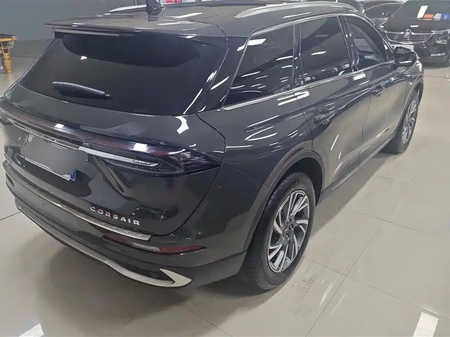 LINCOLN ADVENTURER