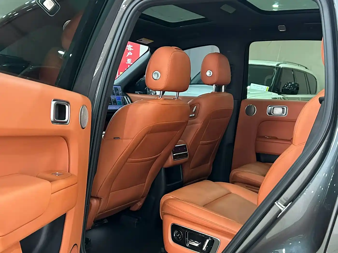 Li Auto Li L8 2023 Pro фото 6