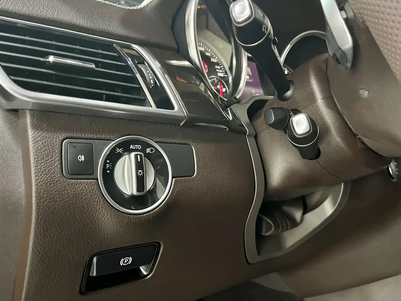Mercedes-Benz GLS 2018 GLS 400 4MATIC Dynamic фото 4