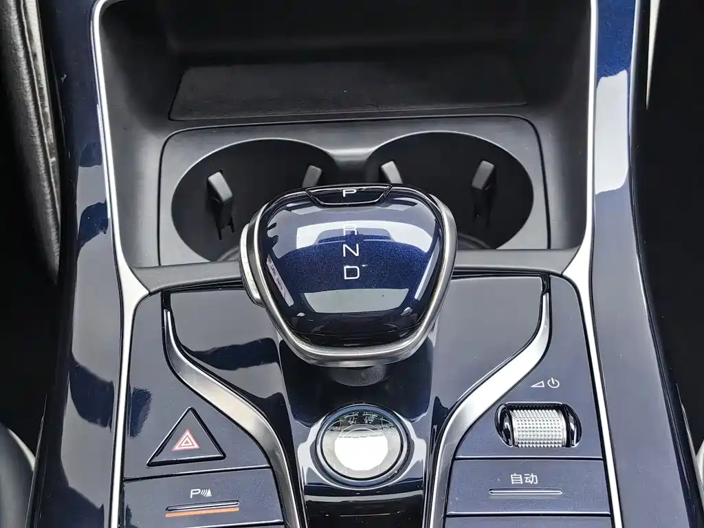 Фото 13 - BYD Qin PLUS