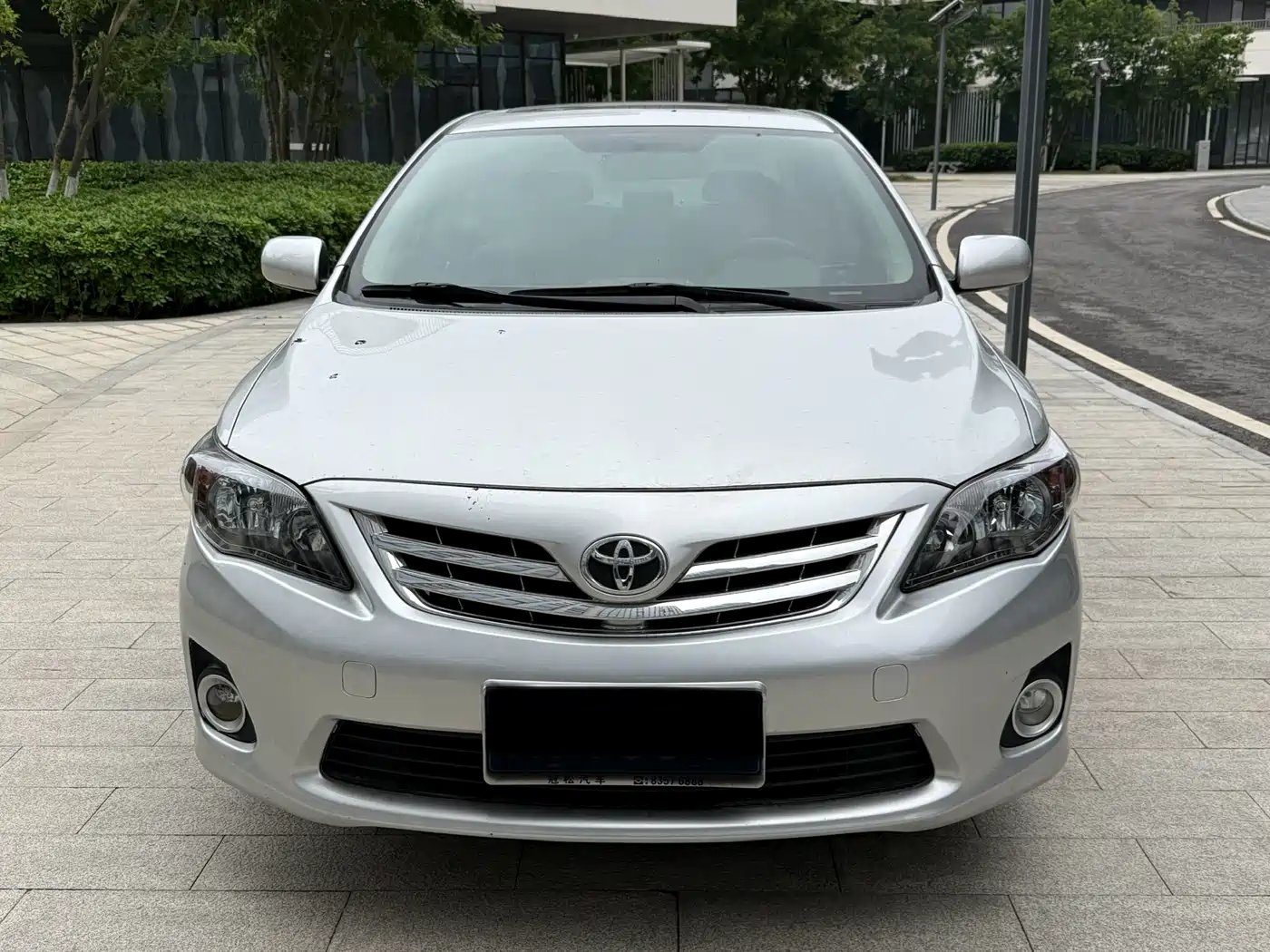 Toyota Corolla 2013 Special Edition 1.6L Auto Ultimate Cool GL фото 2