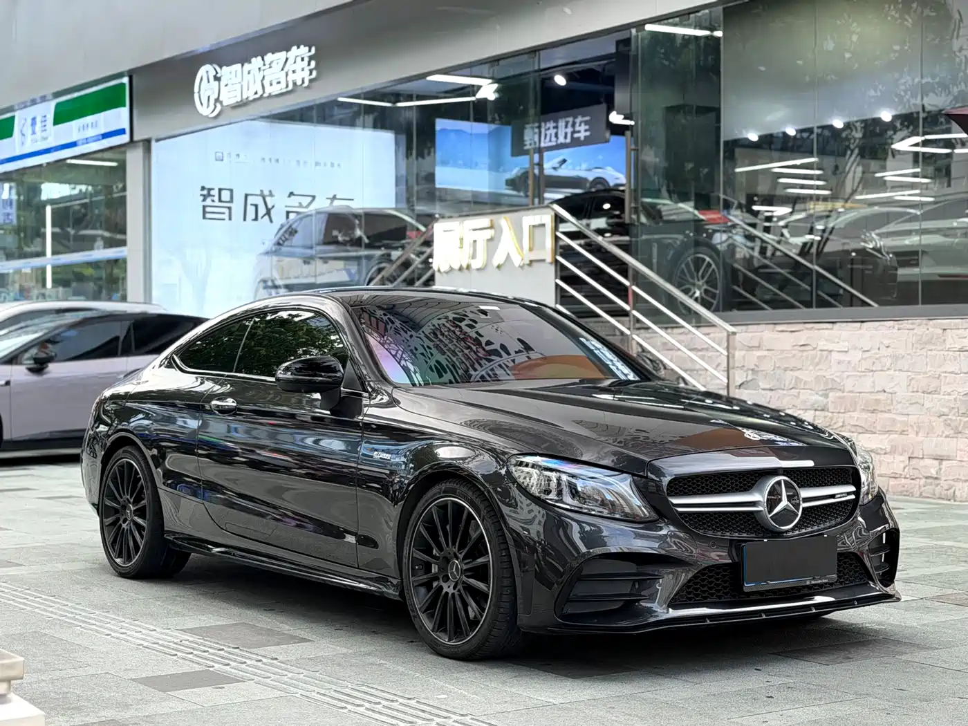 Mercedes-Benz C-Class AMG 2023 Model AMG C 43 4MATIC Coupe фото 3