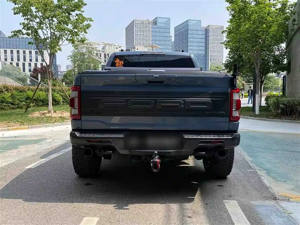 FORD F-150 RAPTOR