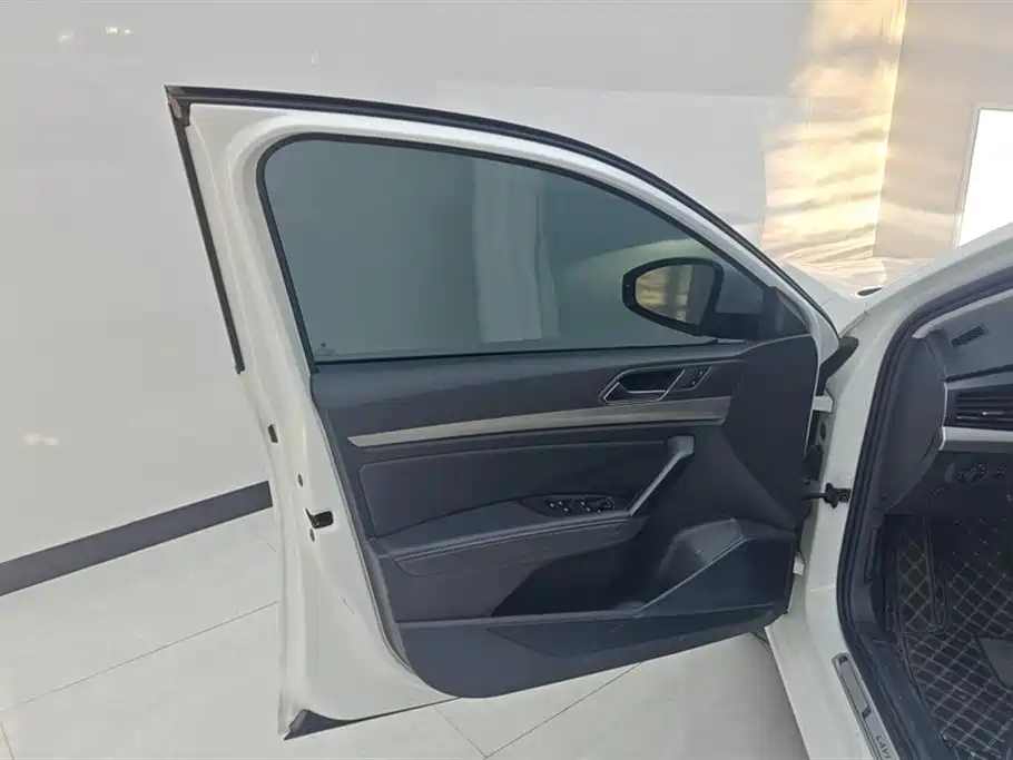 Volkswagen Lavida 2022 280TSI DSG Comfort Edition фото 7