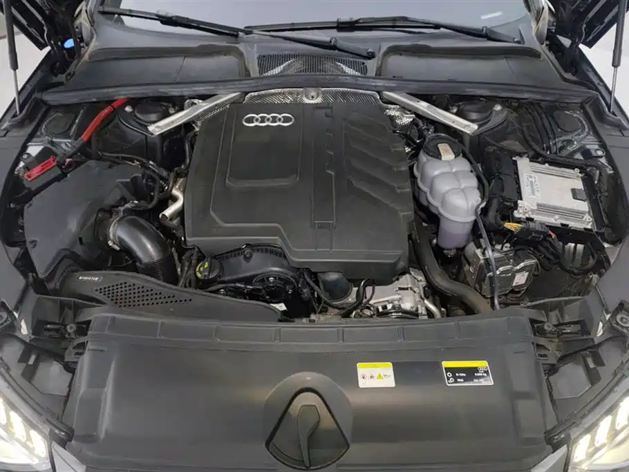 Audi A4L 2023 40 TFSI Luxury Sport фото 10