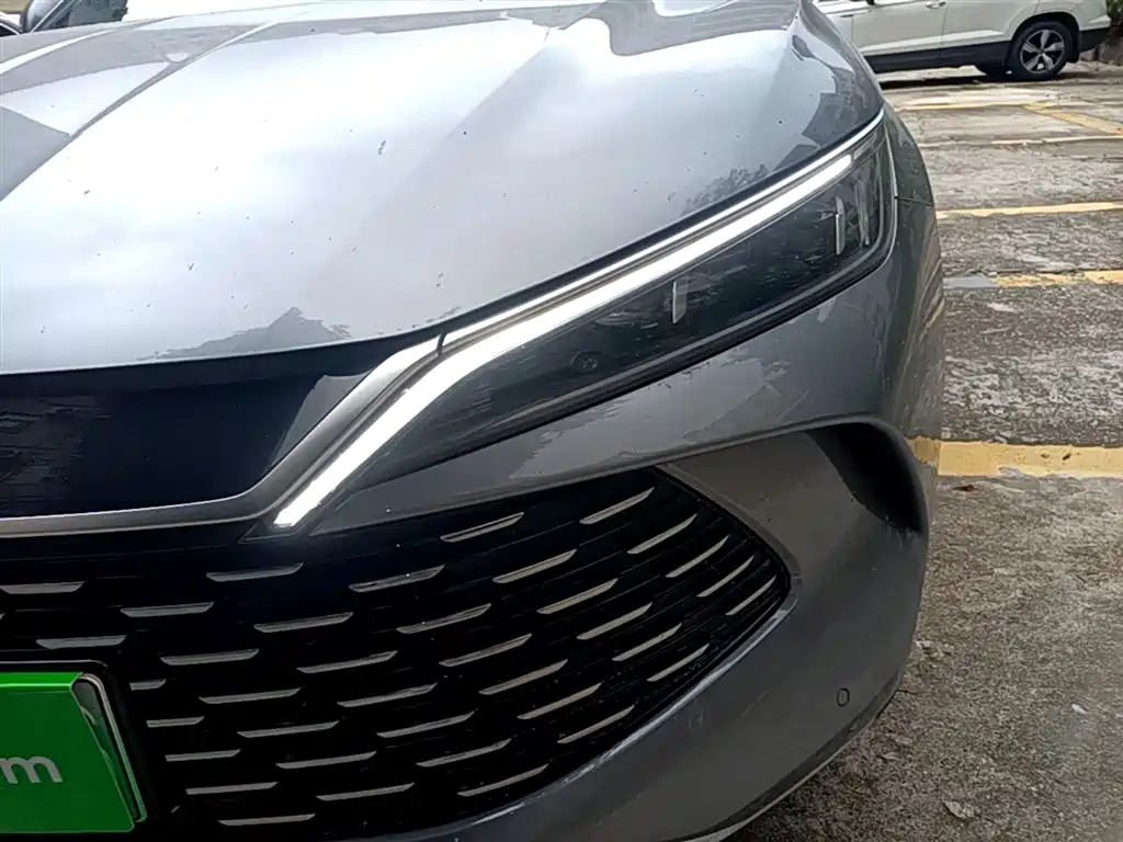 BYD Qin L 2024 DM-i 80KM Superior фото 24
