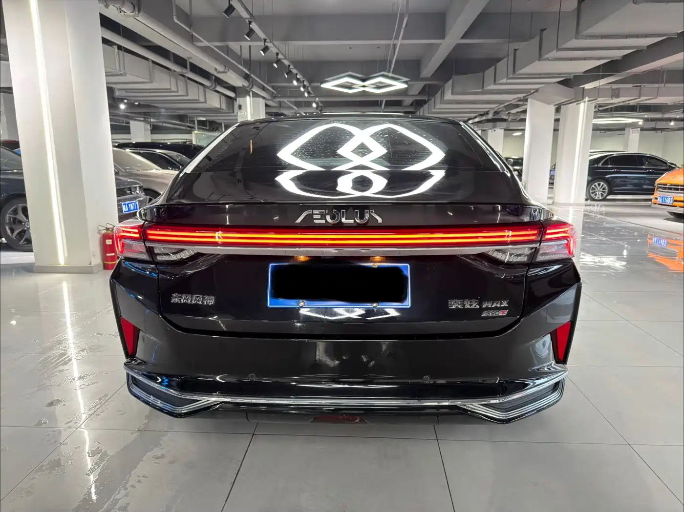 DONGFENG YI HYUN MAX