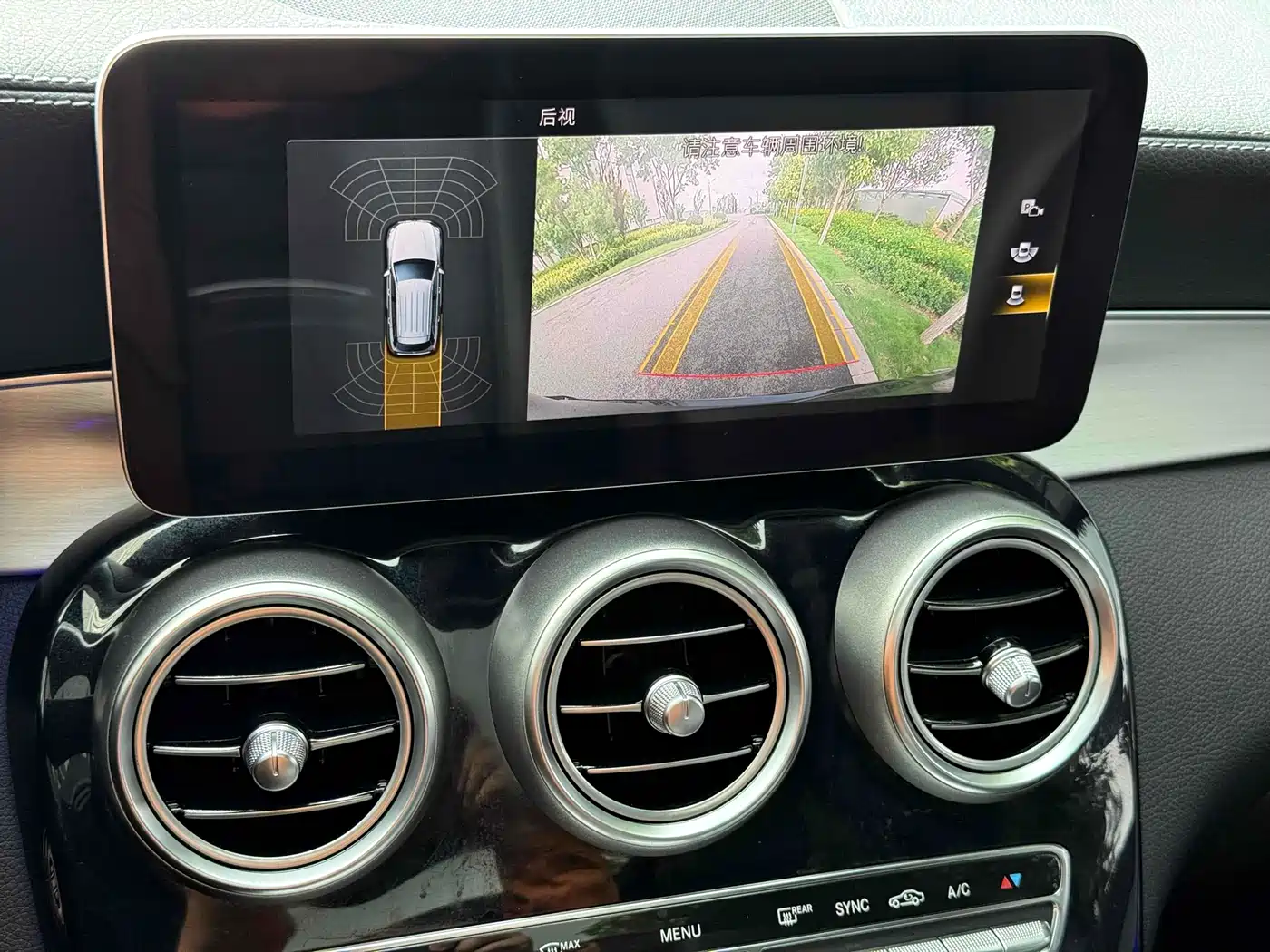 Mercedes-Benz GLC 2020 Facelift GLC 260 L 4MATIC Dynamic фото 18