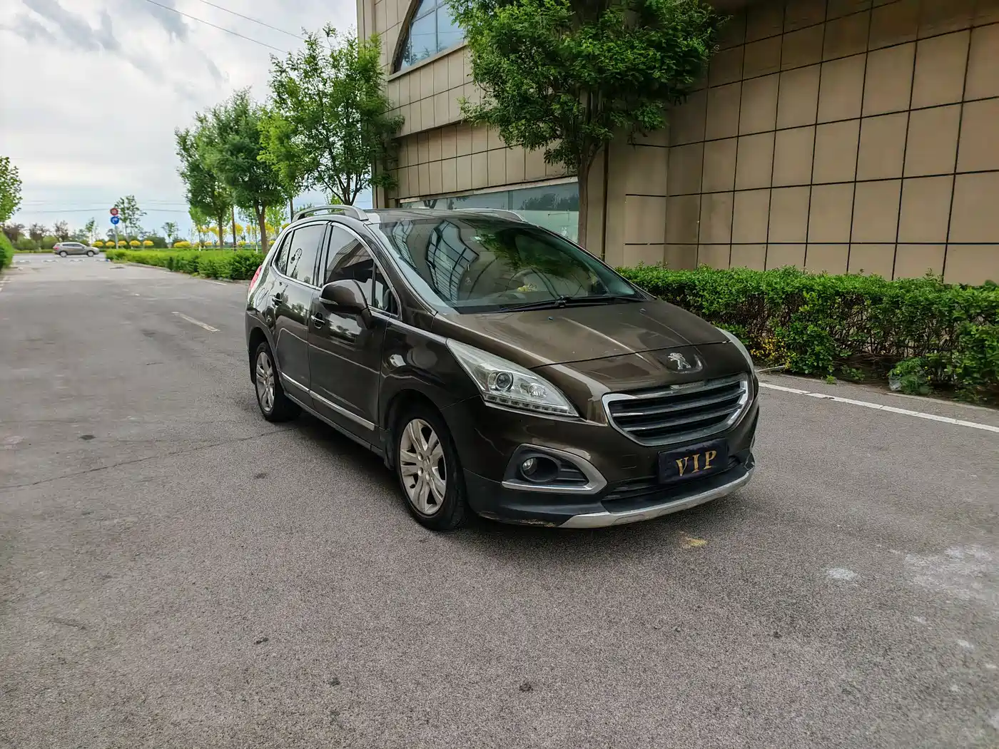 Peugeot 3008 2015 2.0L Automatic Classic Edition фото 3