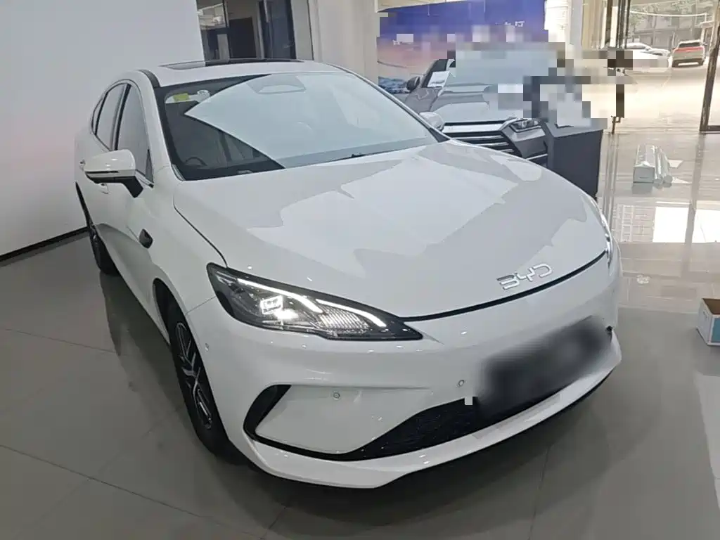 Photo 4 - BYD Seal 05