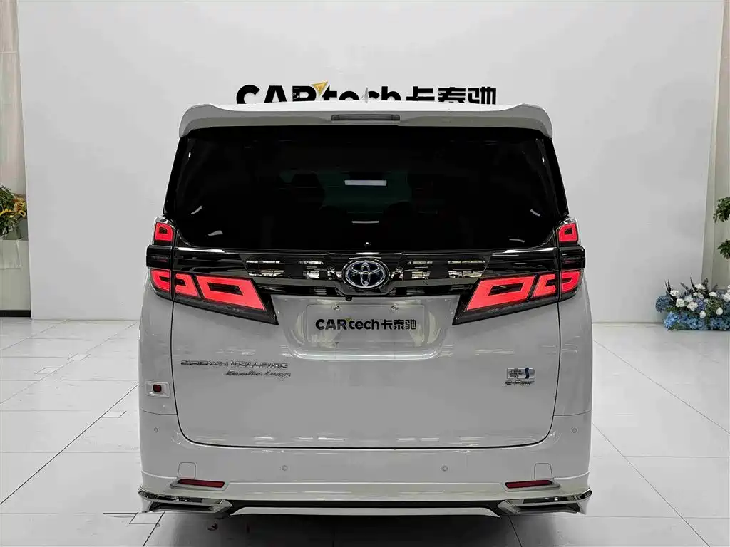 Toyota Vellfire 2023 Crown Hybrid 2.5L HV Ultimate фото 13