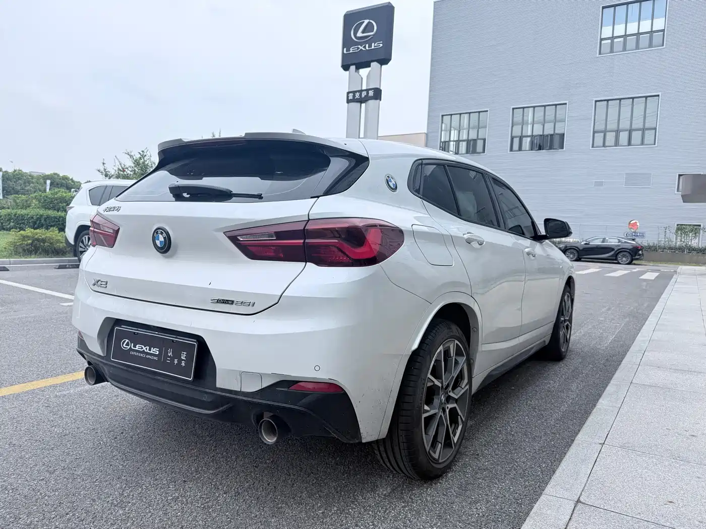 Фото 11 - BMW X2