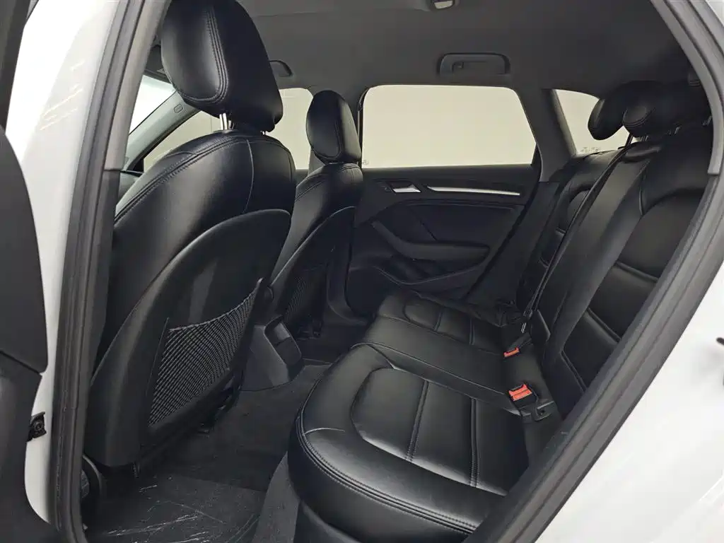 Audi A3 2019 Sportback 35 TFSI Progressive China VI фото 12