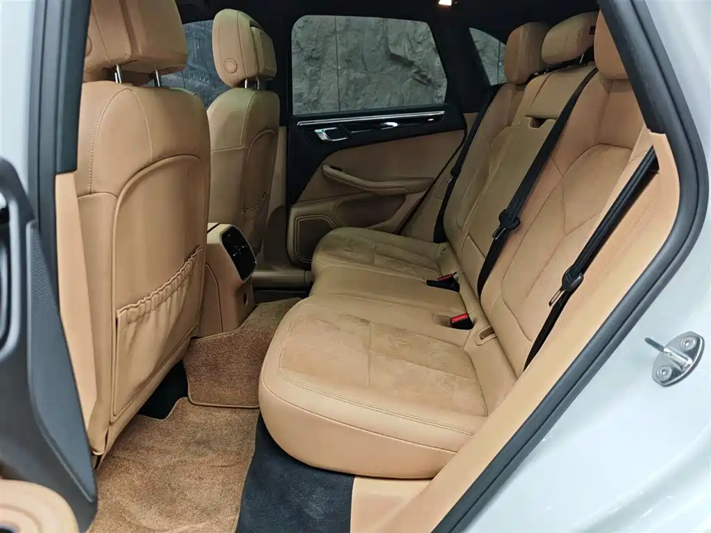 Porsche Macan 2017 Macan S 3.0T фото 9