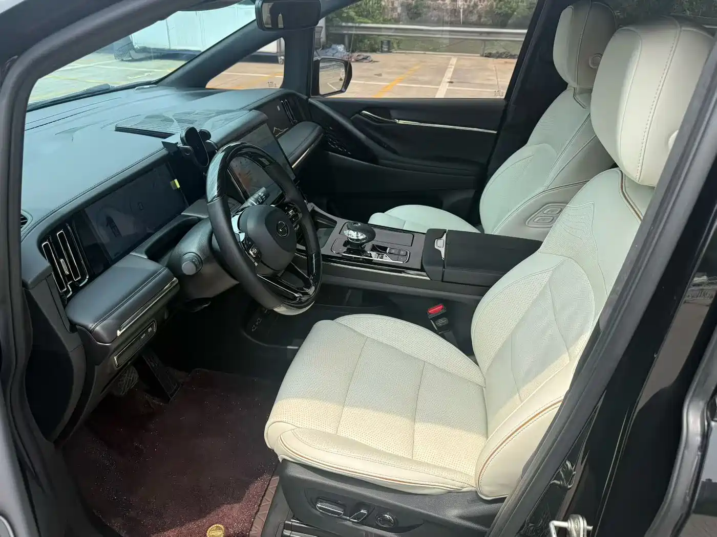 GAC Trumpchi Trumpchi M8 2023 Master Series Dual Hybrid Flagship Edition фото 9