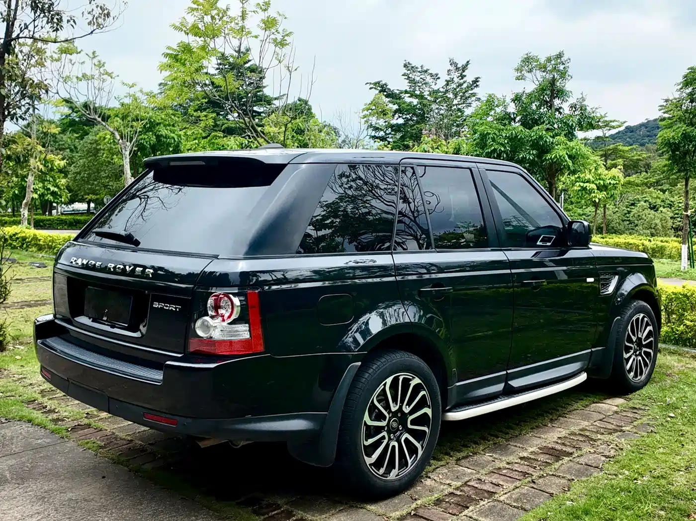 Land Rover Range Rover Sport 2011 2011 5.0 NA V8 HSE