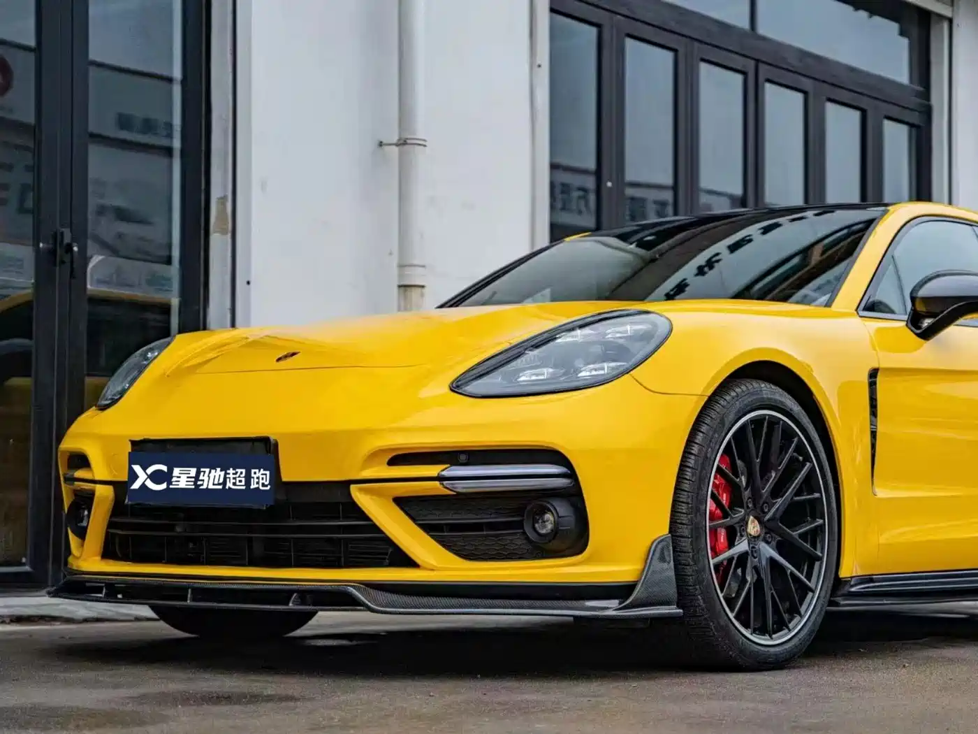 Porsche Panamera 2019 Panamera Executive Long Wheelbase 2.9T фото 3